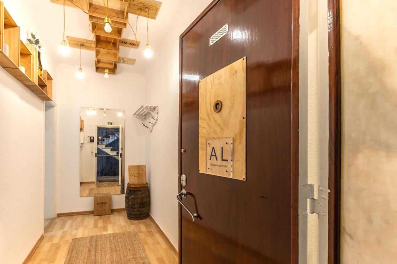 Wine Inn Cascais Guesthouse Экстерьер фото